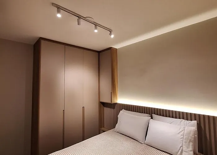 Apartment Go Carlos Gomes, 1 Premium Bedroom, 12th Floor